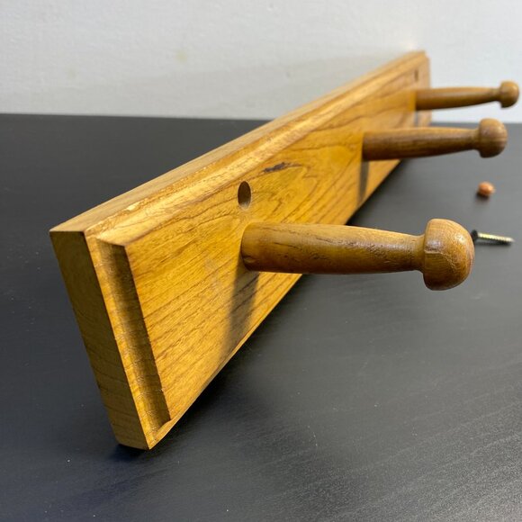 Vintage Wooden Peg Rack, Three Hooks, Wall Hanging Bathroom Hangers, 1960s Home - Picture 3 of 10